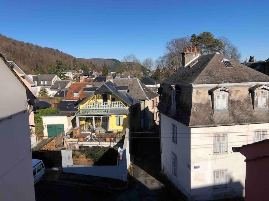 Joli Appartement Avec Terrasse Et Jardin - Vue Sur Montagne バニエール・ド・ビゴール エクステリア 写真